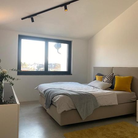 Stephanskirchen Moderne Ferienwohnung מראה חיצוני תמונה