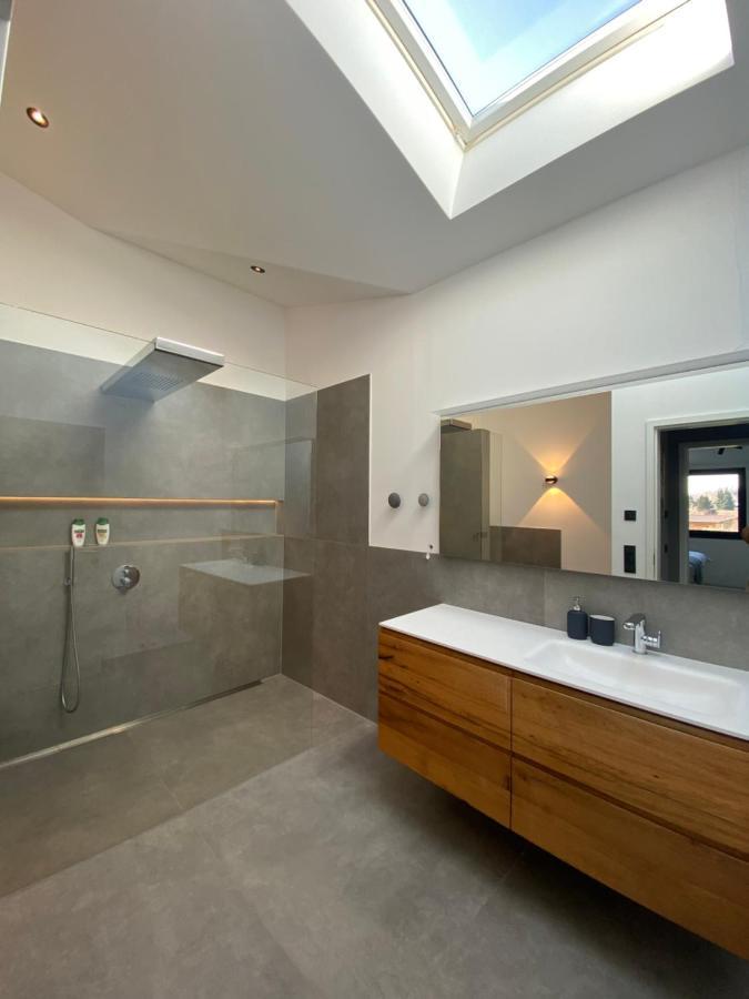 Stephanskirchen Moderne Ferienwohnung מראה חיצוני תמונה